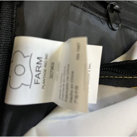 Farm Rio Yellow Banana Travel Hiking Extra Large Backpack Camping New - Picture 9 of 10